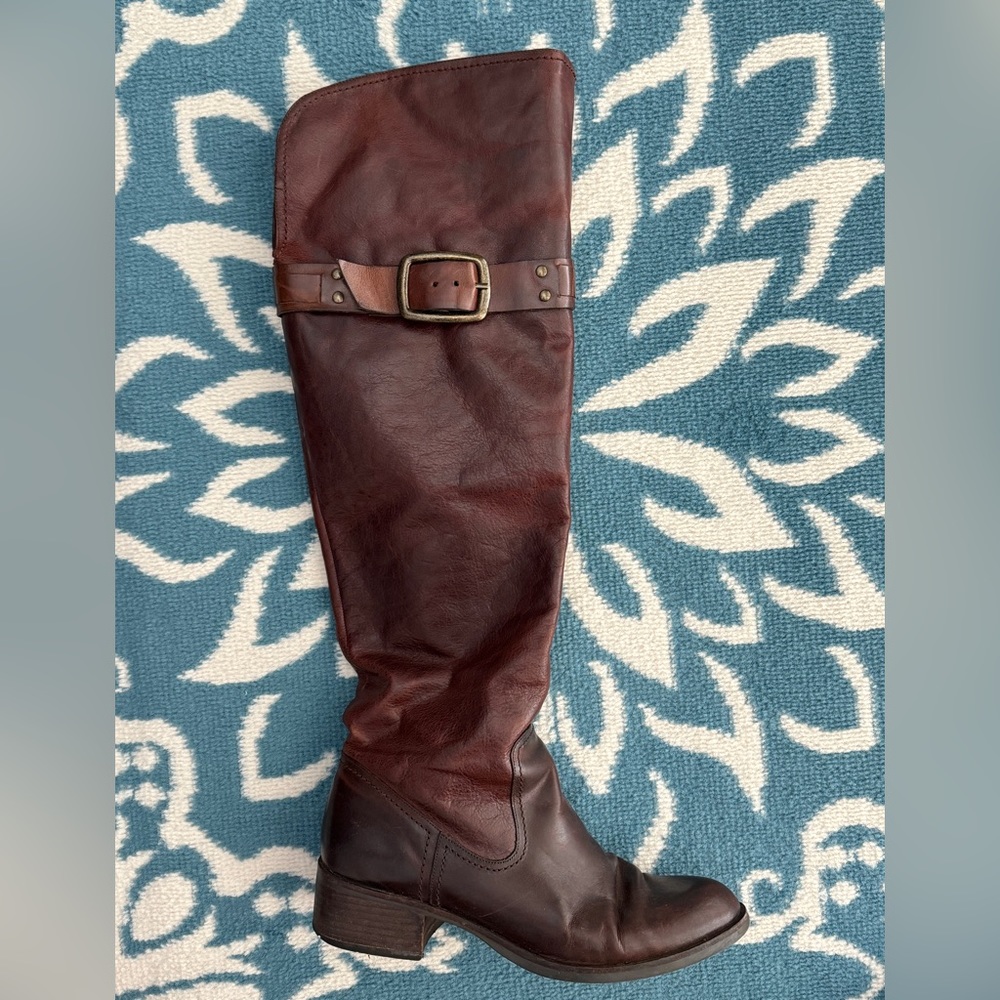 Jessica Simpson Clancey Boots - Picture 6 of 9